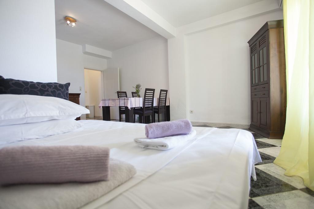 Apartments Damjanovic ماكارسكا المظهر الخارجي الصورة