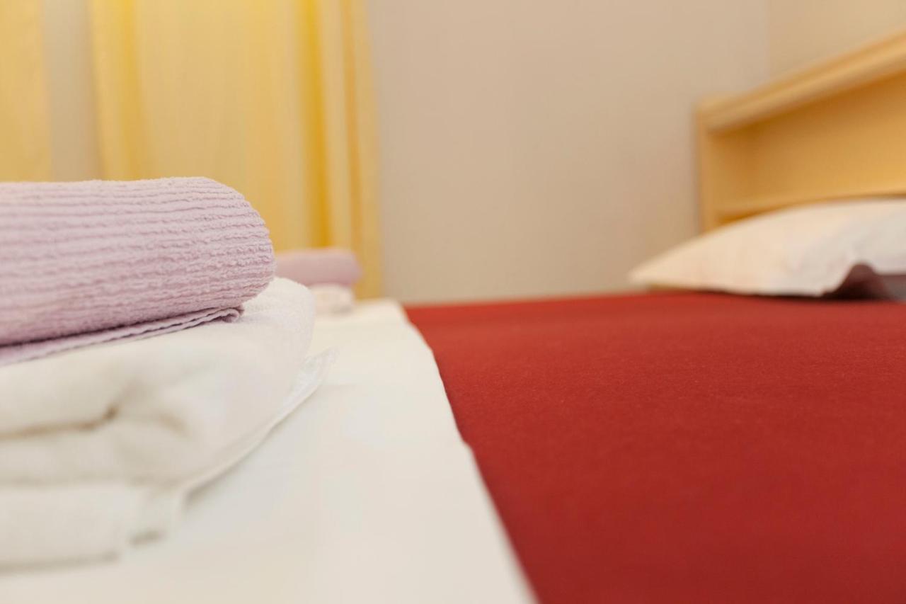 Apartments Damjanovic ماكارسكا المظهر الخارجي الصورة